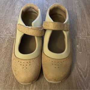 Women's Drew Rose Mary Jane Loafers Shoes 8.5 W Beige Pattern Leather 14375